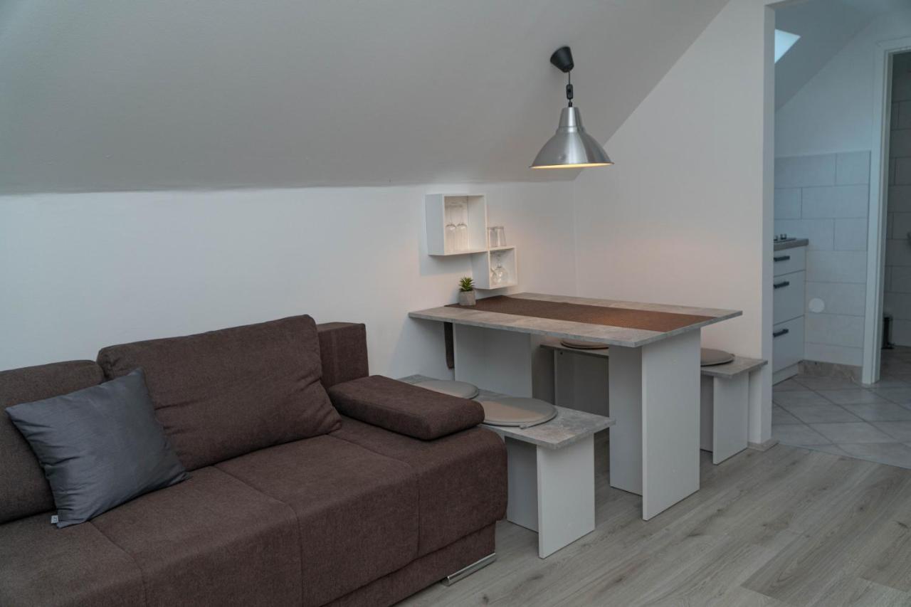 Apartment Tourist Farm Ranc Velka *